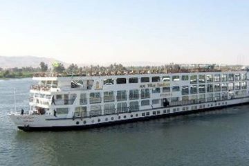 Miss Esadora Nile Cruise