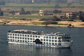 Stephanie Nile Cruise