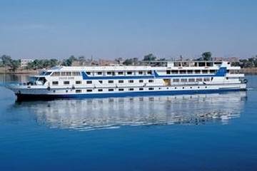African Queen Cruise From Out Side