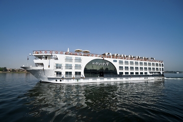 Farah Nile Cruise From Outside