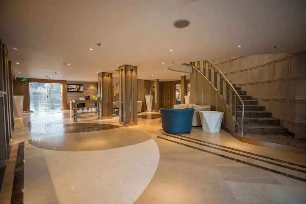 Lobby of the SUNRISE Semiramis III Nile Cruise Nile cruise
