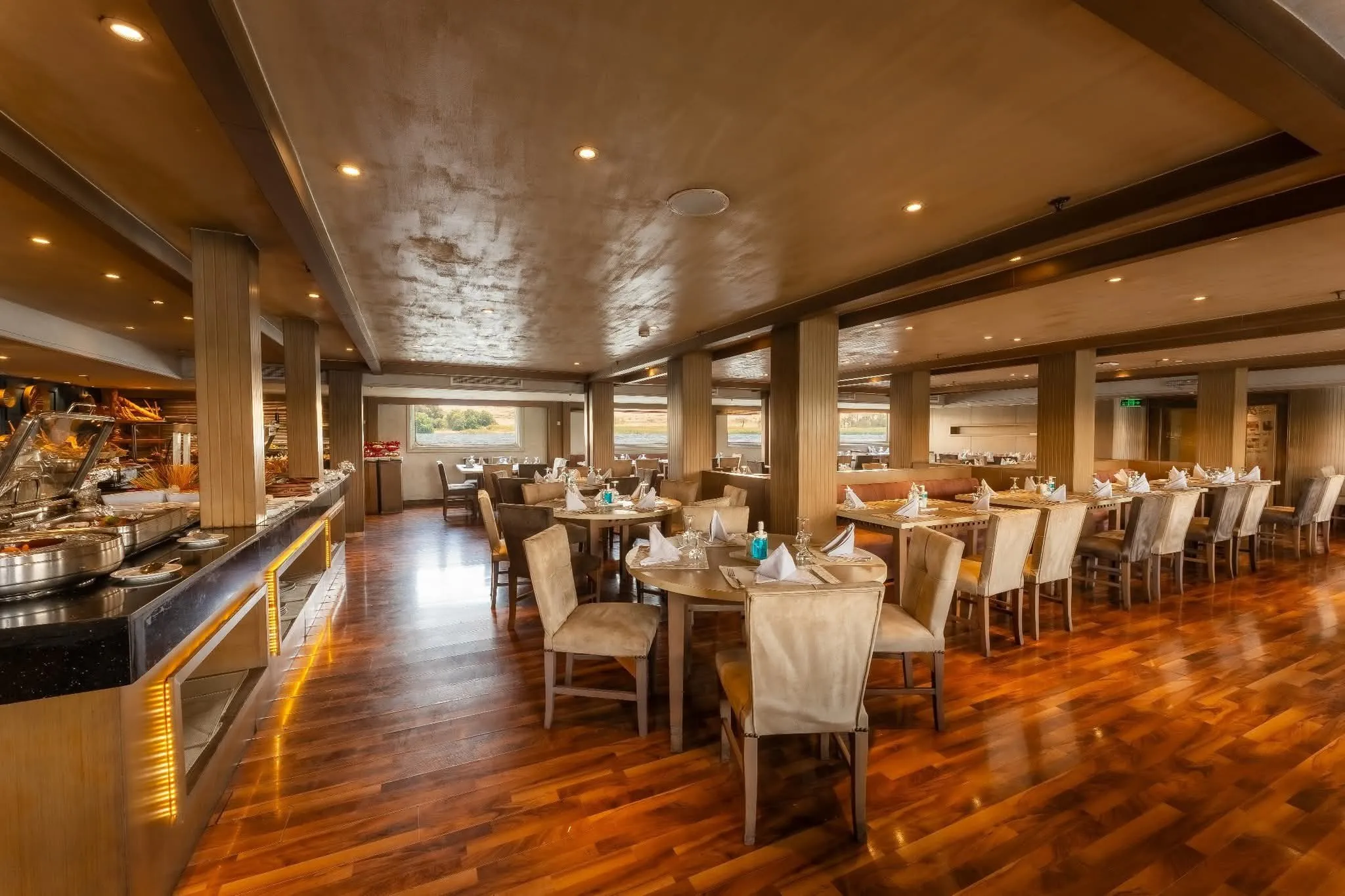 Restaurant aboard the SUNRISE Semiramis III Nile Cruise Nile cruise