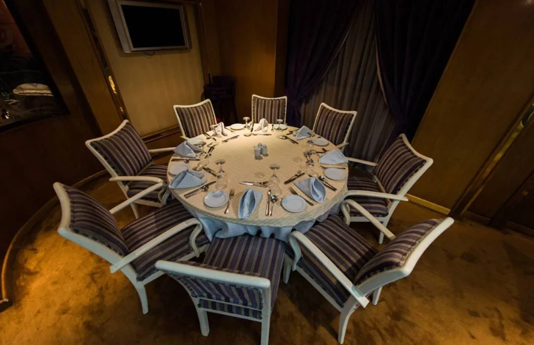 Restaurant aboard the La Terrasse Nile Cruise Nile cruise