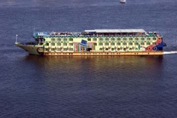 La Dolce Vita Nile Cruise From Outside La Dolce Vita Nile Cruise From Outside