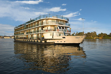 La Traviata Nile Cruise From Outside