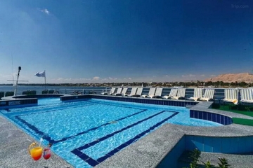 Lady Mary Nile Cruise facilities Lady Mary Nile Cruise facilities