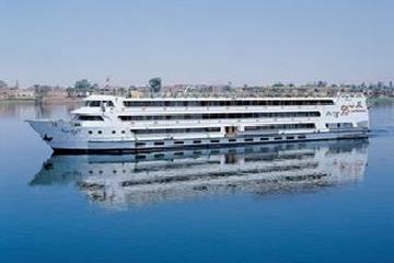 Mahrousa Nile Cruise From Outside