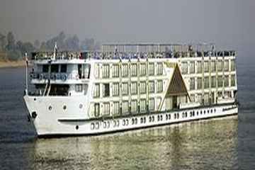 Miss World Cruise From Out Side