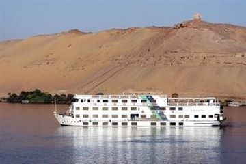 Queen Isis Cruise From Out Side
